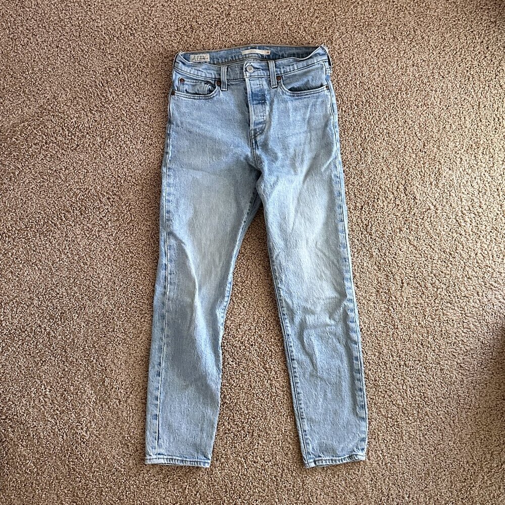 Levi's Wedgie Straight Light Wash Denim Jean